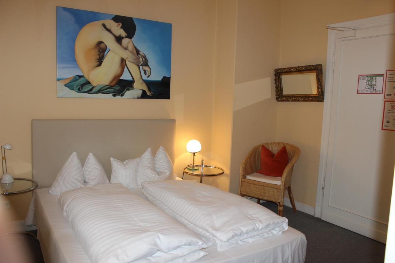 Hotel Drei Kronen Lippstadt Exterior photo